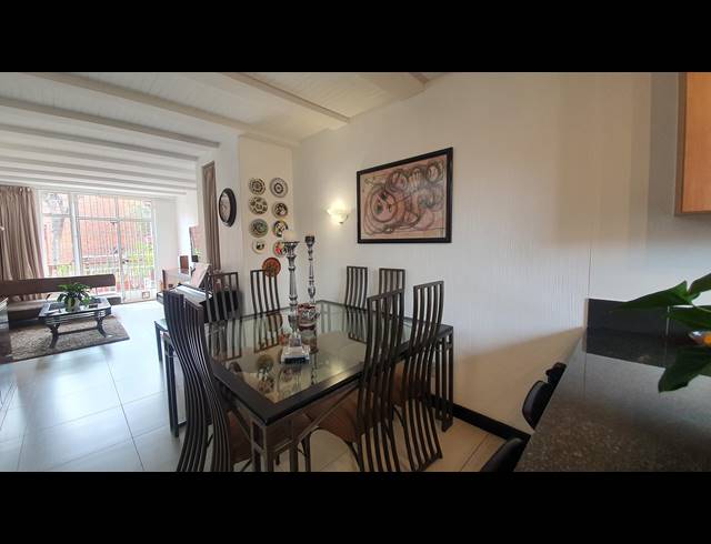 2 BEDROOM TOWNHOUSE SOLD IN THE HILL